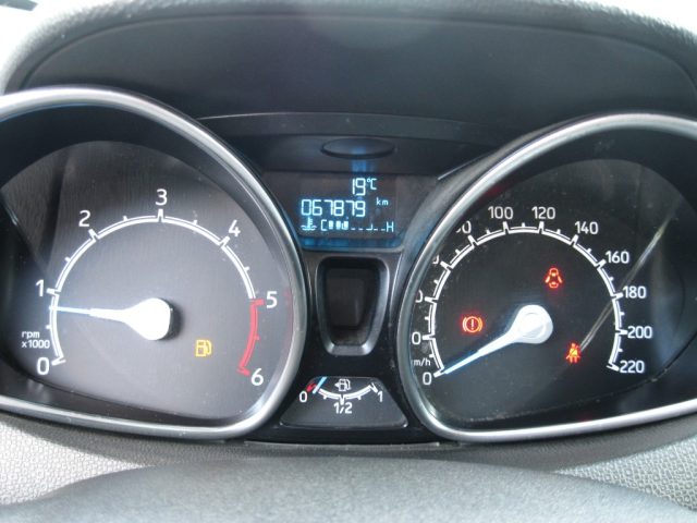 FORD EcoSport usata, con Lettore CD