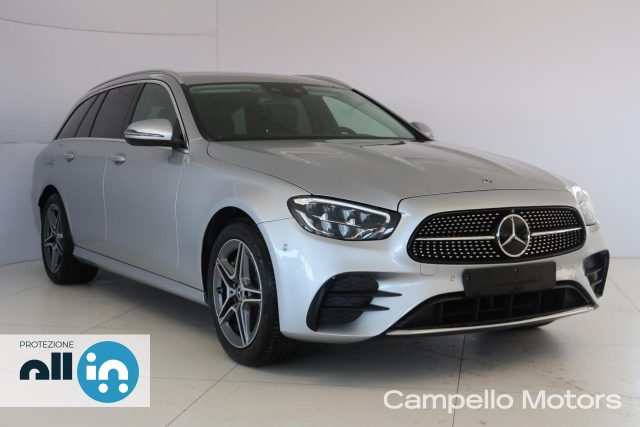 MERCEDES-BENZ E 300 usata 0