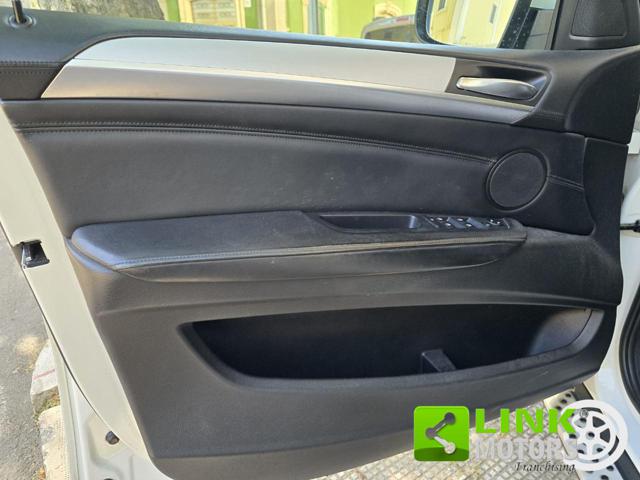 BMW X6 usata, con Sensori di parcheggio anteriori
