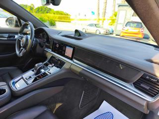 PORSCHE Panamera usata, con Servosterzo