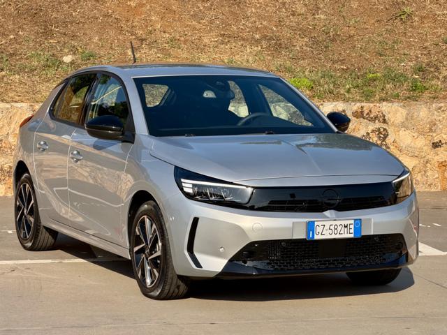 OPEL Corsa usata, con Airbag laterali