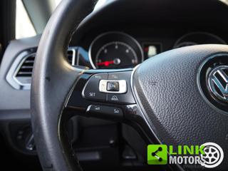 VOLKSWAGEN Golf Sportsvan usata, con Tetto panorama