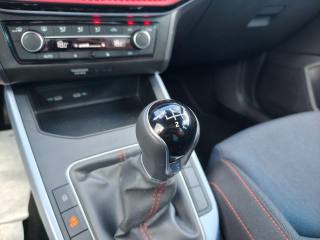 SEAT Arona usata, con Specchietti laterali elettrici