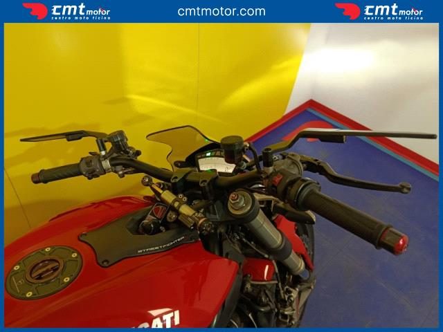 DUCATI Streetfighter usata 12