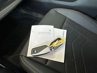 BMW iX1 usata, con USB