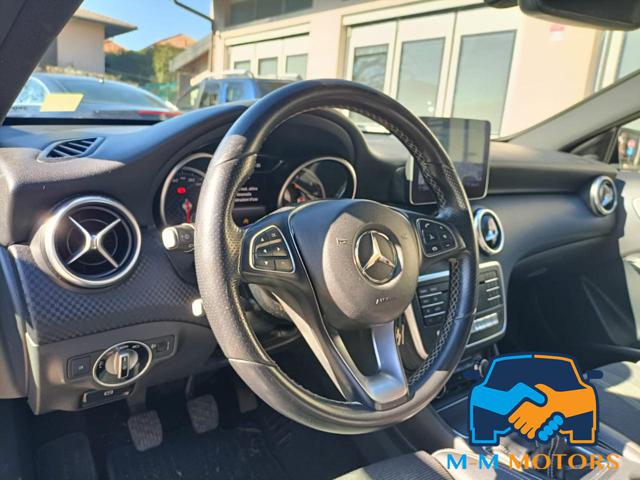MERCEDES-BENZ A 180 usata, con Chiusura centralizzata