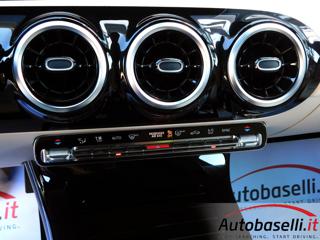MERCEDES-BENZ A 180 usata, con Specchietto retrovisore con funzione antiabbagliamento