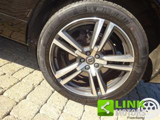 VOLVO XC60 usata, con Fari Xenon