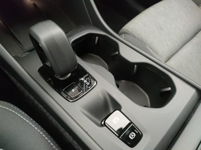 VOLVO XC40 usata, con Sedile posteriore sdoppiato