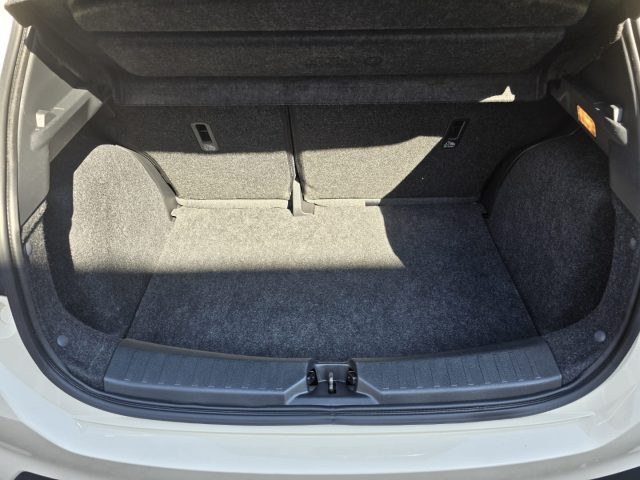 NISSAN Micra usata, con Autoradio