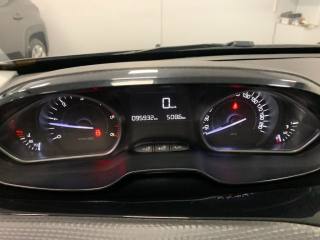 PEUGEOT 2008 usata, con Servosterzo