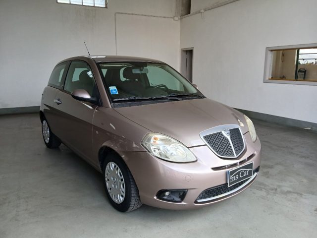 LANCIA Ypsilon usata, con ABS