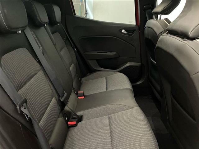 RENAULT Clio usata, con Sistema di navigazione
