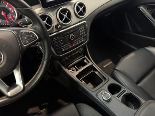 MERCEDES-BENZ GLA 220 usata, con ESP