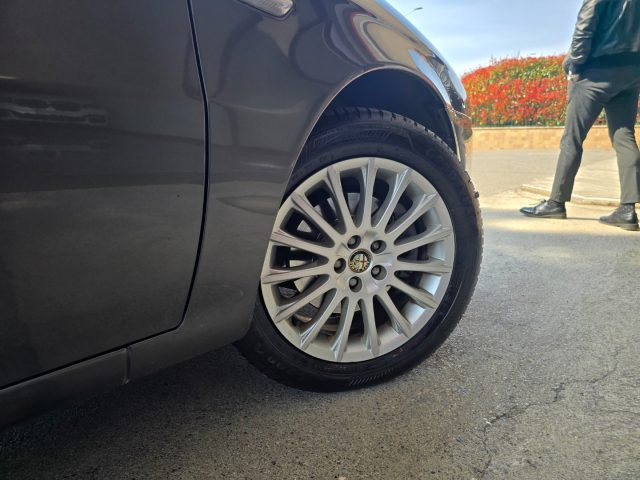 ALFA ROMEO 147 usata 85