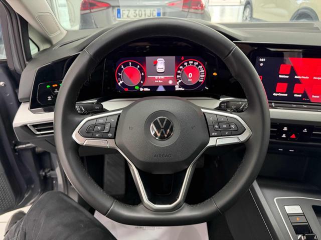 VOLKSWAGEN Golf usata, con Autoradio digitale