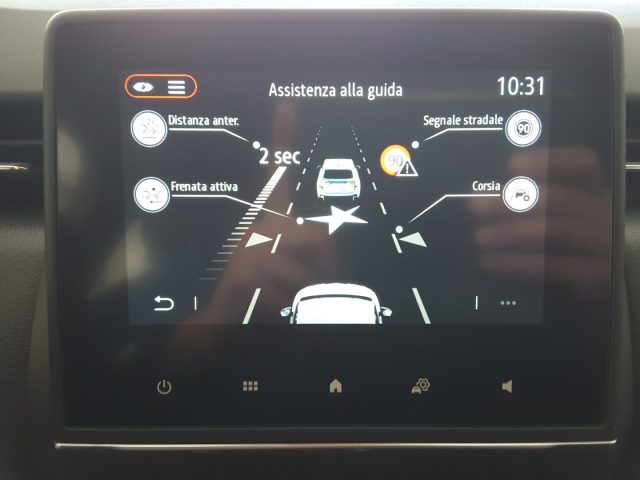 RENAULT Clio usata, con Controllo trazione