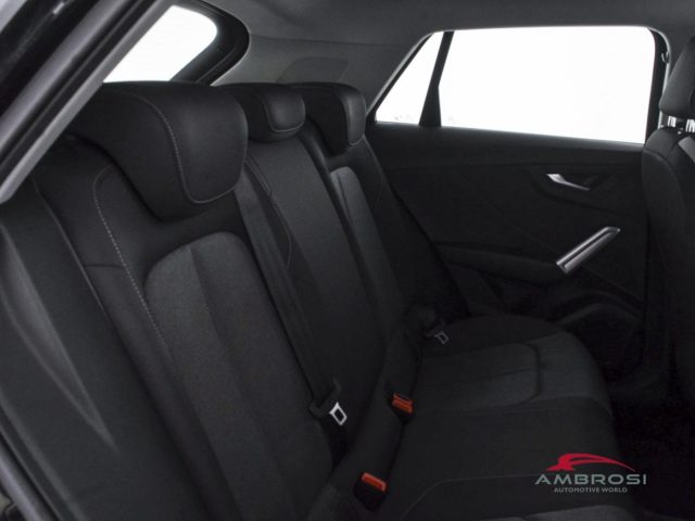 AUDI Q2 usata 10