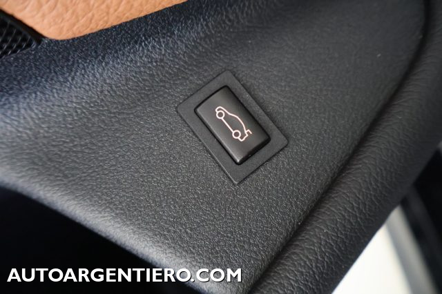 BMW 520 usata, con Portellone posteriore elettrico