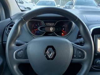 RENAULT Captur usata, con Autoradio