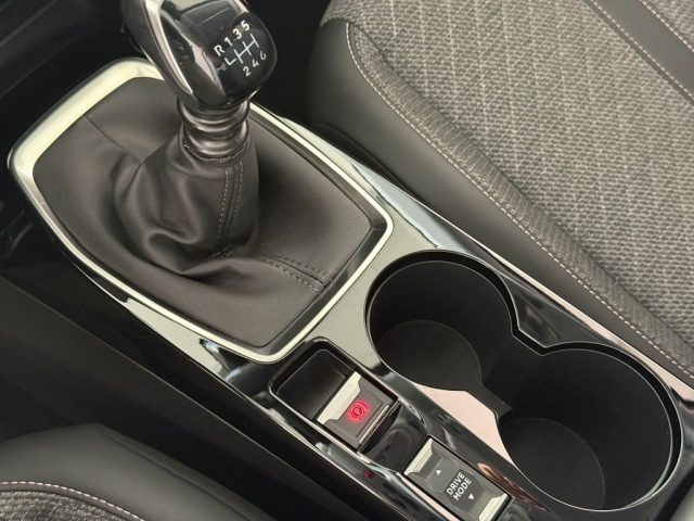 PEUGEOT 208 usata, con Servosterzo