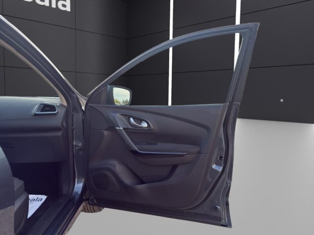 RENAULT Kadjar usata, con USB