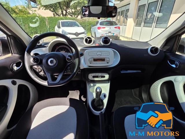 SMART ForFour usata, con Park Distance Control