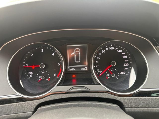 VOLKSWAGEN Passat usata, con Alzacristalli elettrici