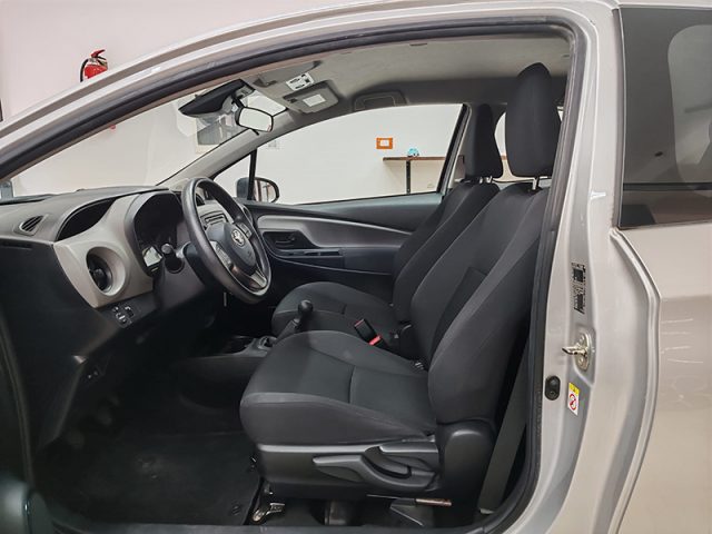 TOYOTA Yaris usata, con Climatizzatore