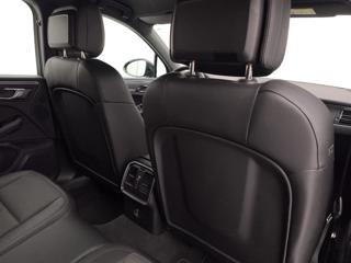 PORSCHE Macan usata, con Fari LED