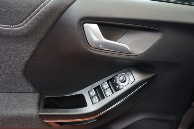 FORD Puma usata, con Fendinebbia