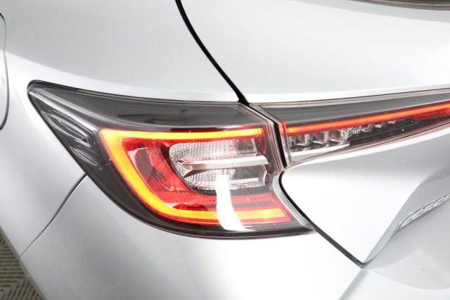 TOYOTA Corolla usata 9