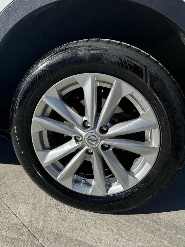NISSAN Qashqai usata, con Cerchi in lega