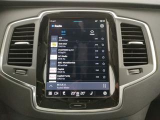 VOLVO XC90 usata, con Sistema di navigazione