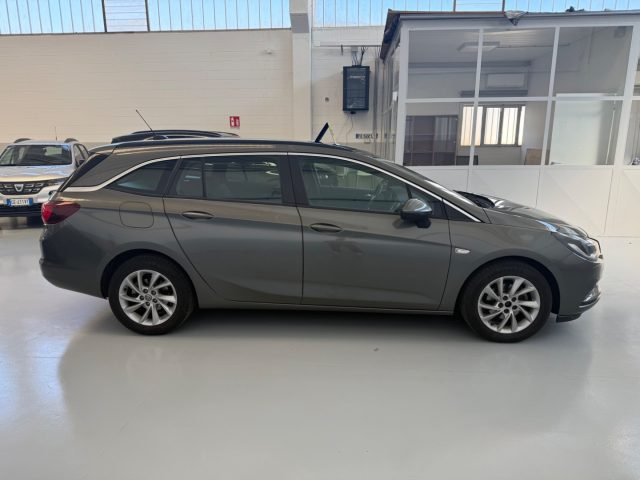 OPEL Astra usata, con Airbag Passeggero