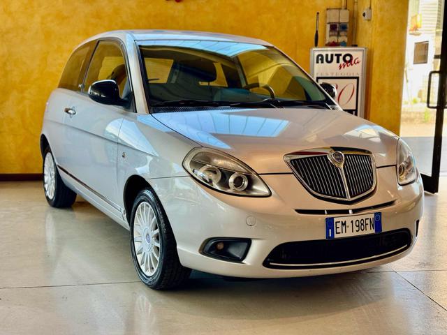 LANCIA Ypsilon usata, con Airbag