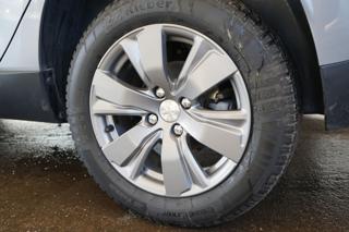 PEUGEOT 2008 usata, con Cruise Control