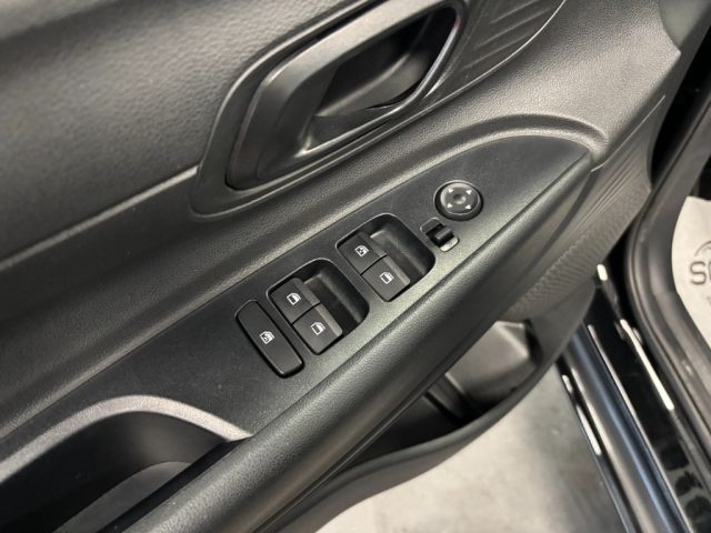 HYUNDAI i20 usata, con USB