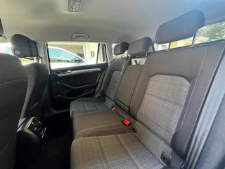 VOLKSWAGEN Passat Variant usata, con ESP