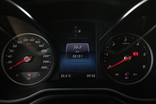 MERCEDES-BENZ CLA usata 10
