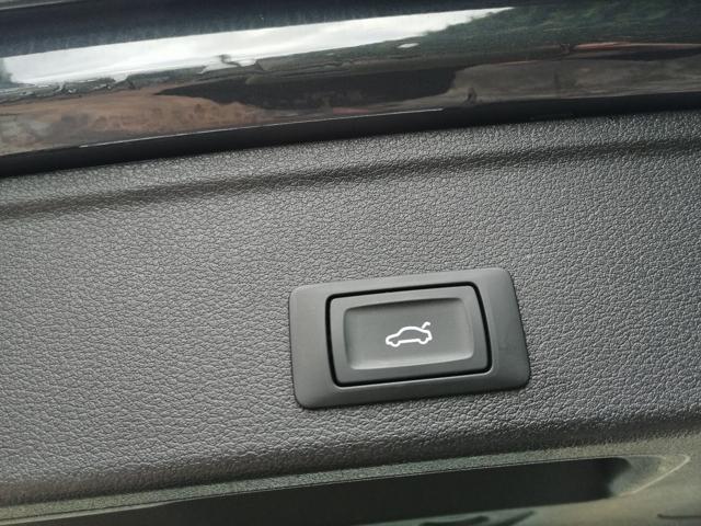 AUDI A4 usata, con Leve al volante