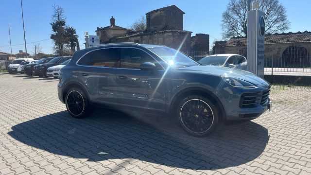 PORSCHE Cayenne usata, con Airbag
