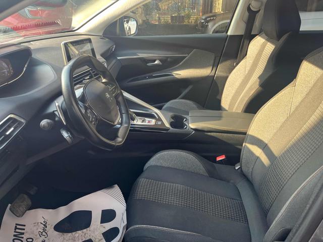 PEUGEOT 5008 usata, con Alzacristalli elettrici