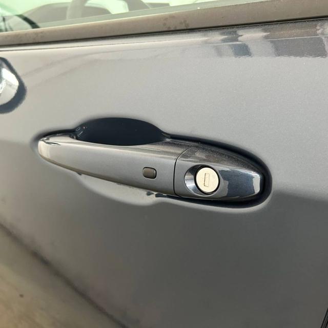JEEP Compass usata, con Sensori di parcheggio anteriori