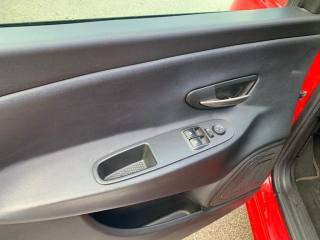 LANCIA Ypsilon usata, con ESP