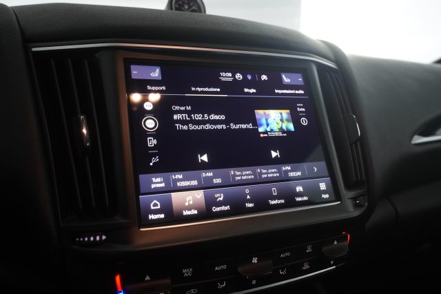 MASERATI Levante usata 16