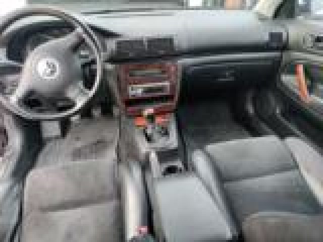 VOLKSWAGEN Passat usata, con Boardcomputer