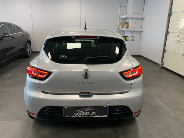RENAULT Clio usata, con Autoradio