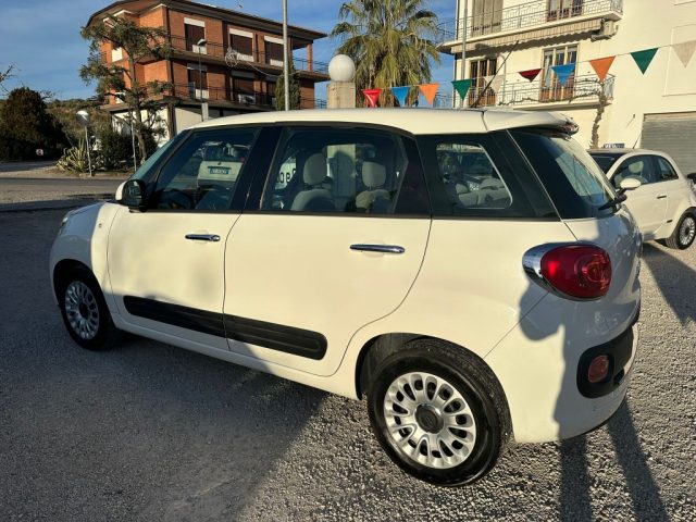 FIAT 500L usata, con Autoradio