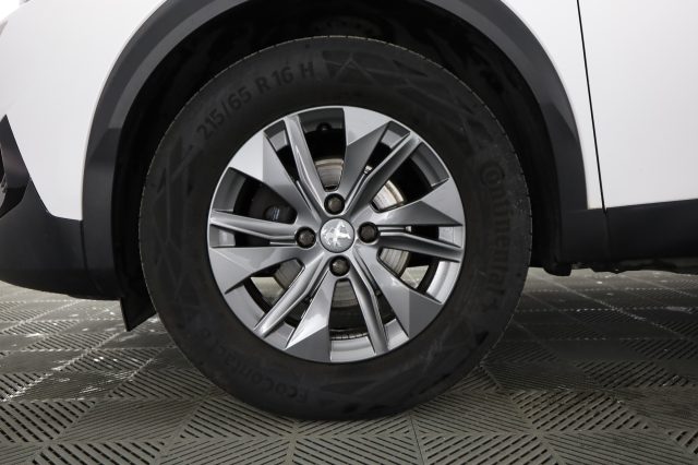 PEUGEOT 2008 usata 8